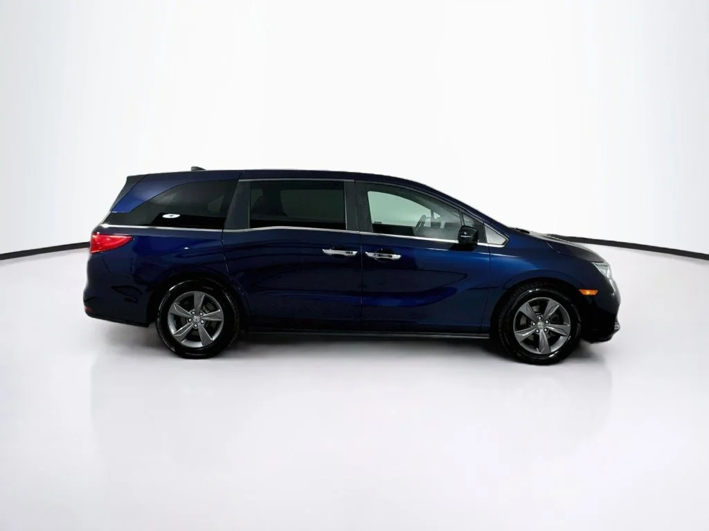 Used 2022 Obsidian Blue Pearl Honda EX image 8