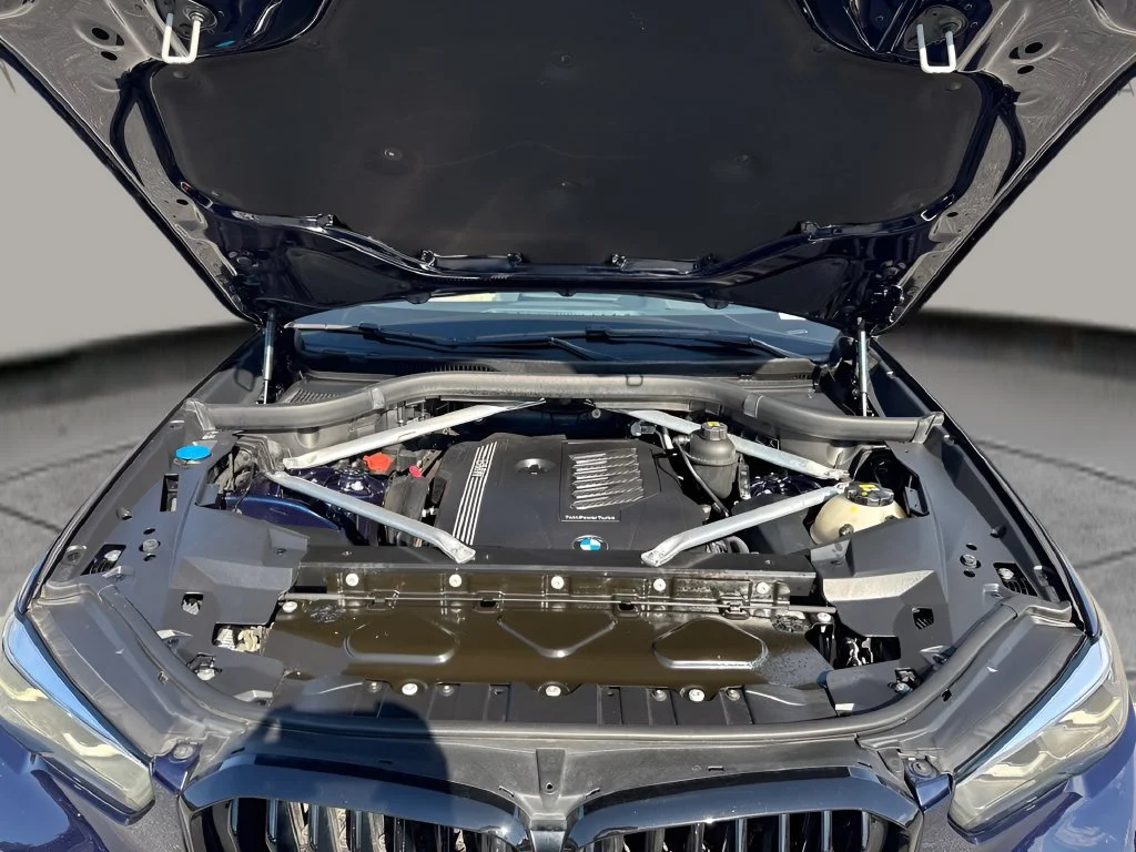 Used 2020 Blue BMW sDrive40i image 30