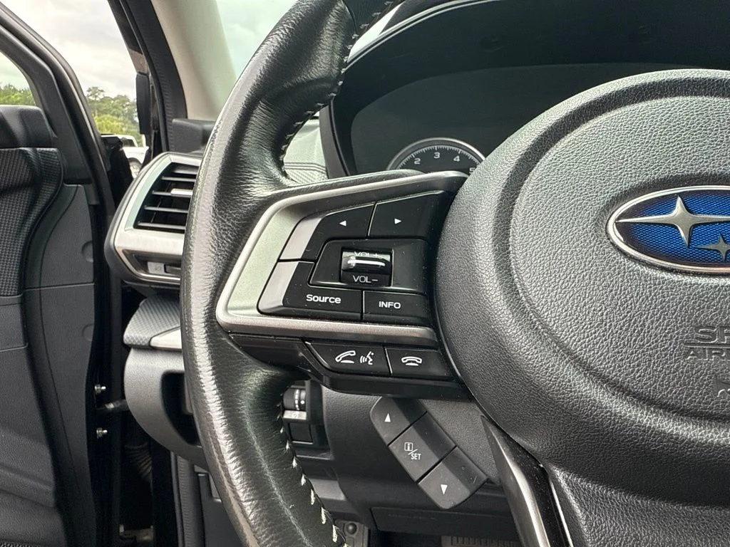 Used 2020 Black Subaru Premium image 9