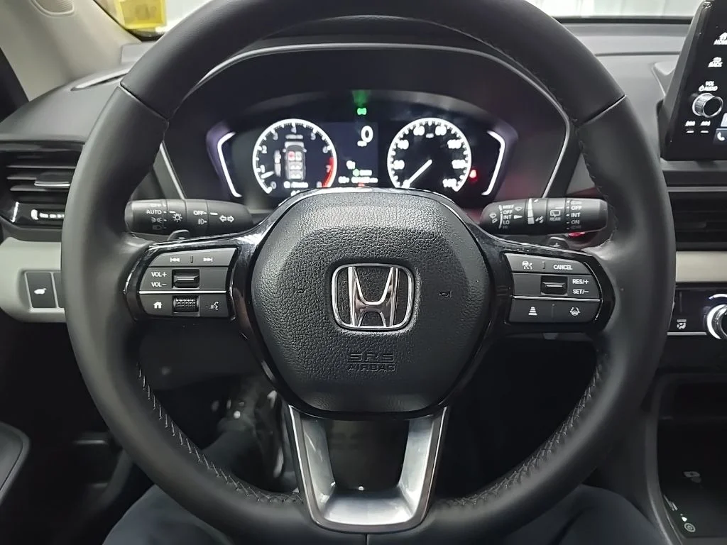 Used 2025 Blue Honda EX-L image 19