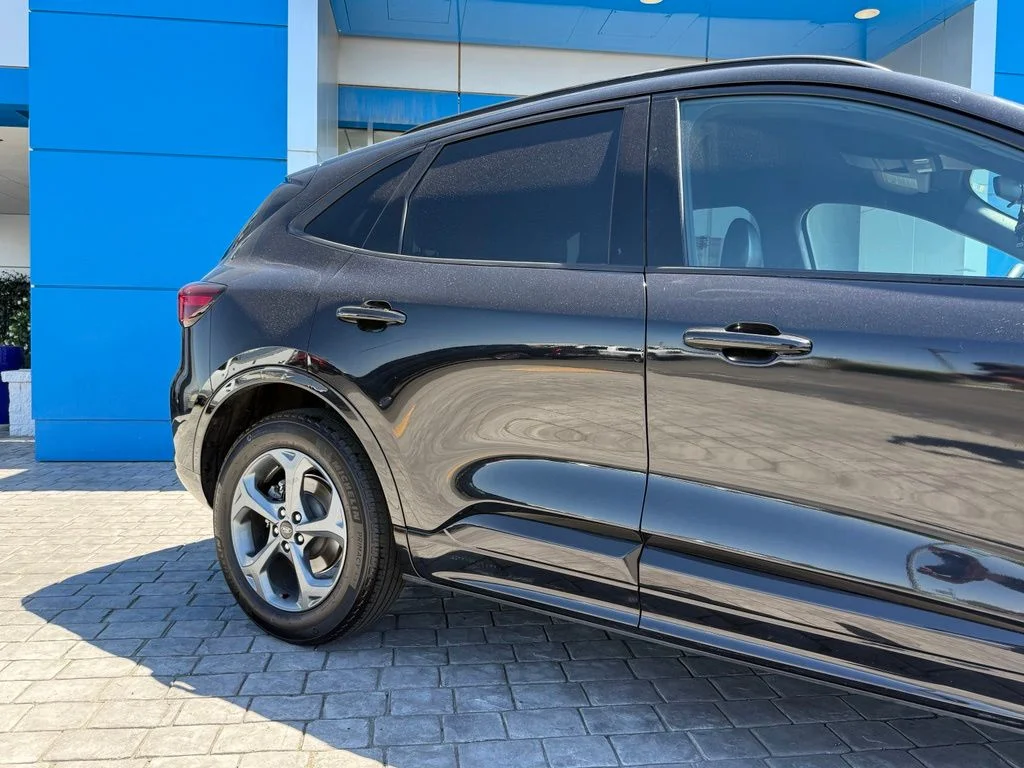 Used 2023 Black Ford ST-Line image 6