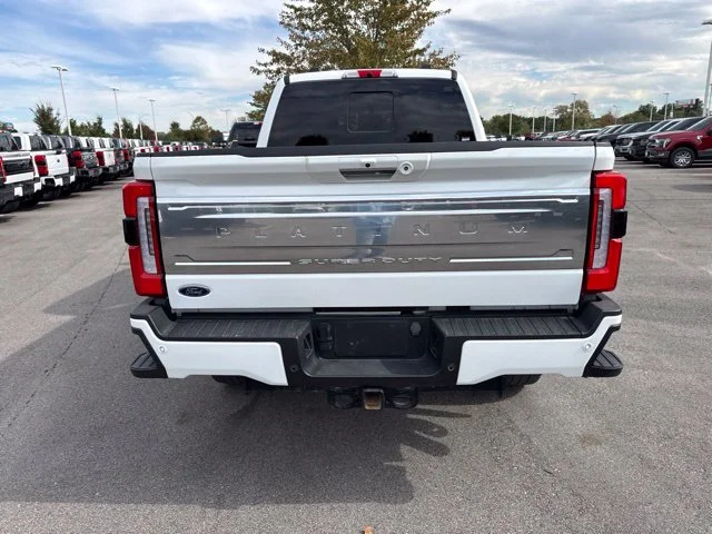 Used 2024 Star White Ford Platinum image 5
