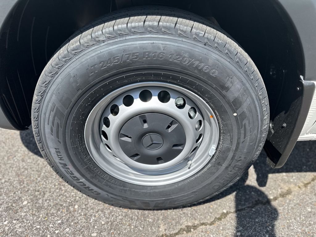 2025 Mercedes-Benz Sprinter Cargo Van Base - Photo 12