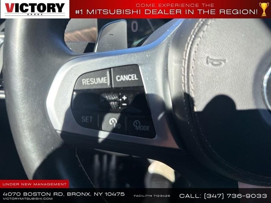 Used 2024 White BMW xDrive40i image 39