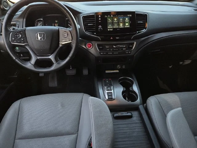 Used 2023  Honda EX-L image 8