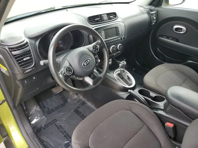 Used 2018 Green Kia Base image 16