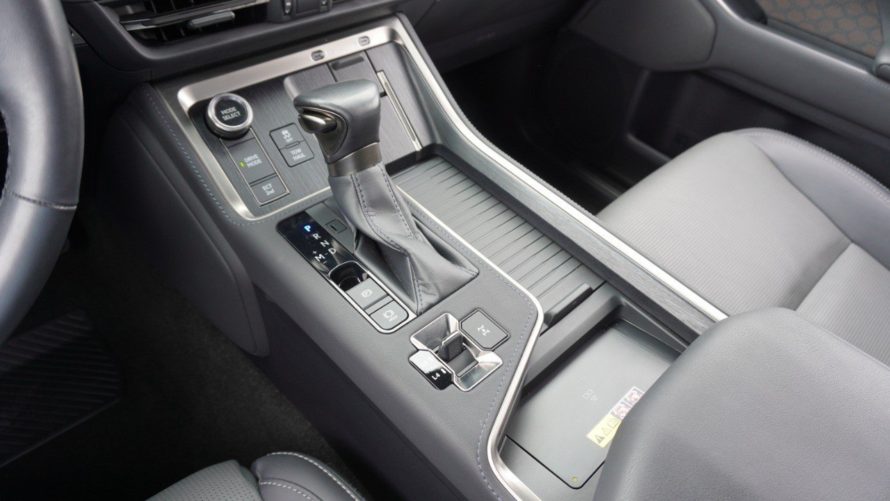 Used 2024 Gray Lexus GX 550 Luxury image 20