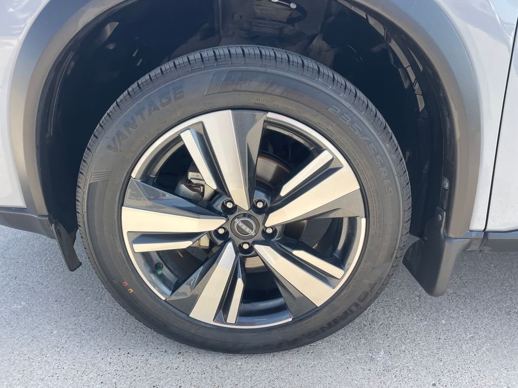 Certified Used 2025 Gray Nissan SL image 27