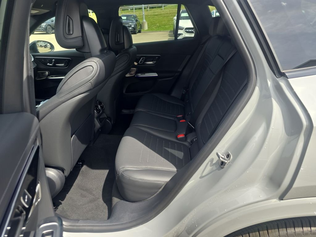 New 2026 MANUFAKTUR Alpine Grey Mercedes-Benz GLC 300 image 24