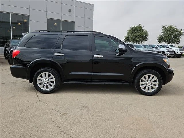 Used 2016 Black Toyota Platinum 5.7L V8 4x2 image 4