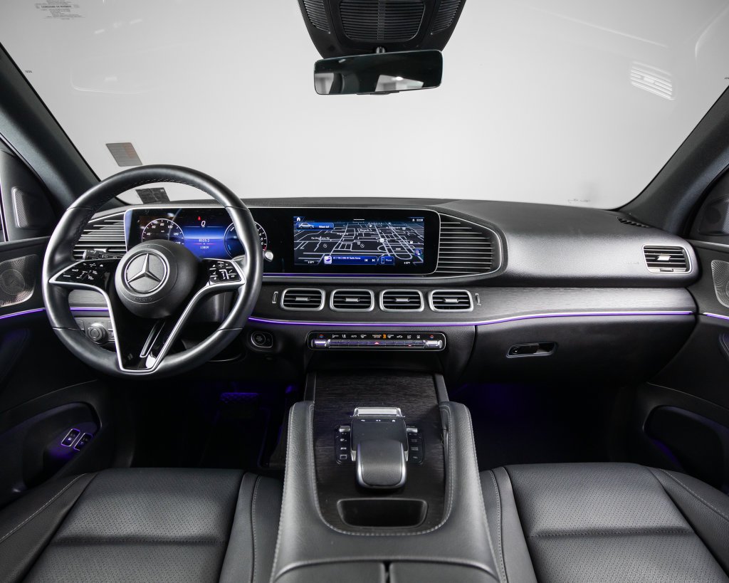Certified Used 2025  Mercedes-Benz GLE 450e image 7