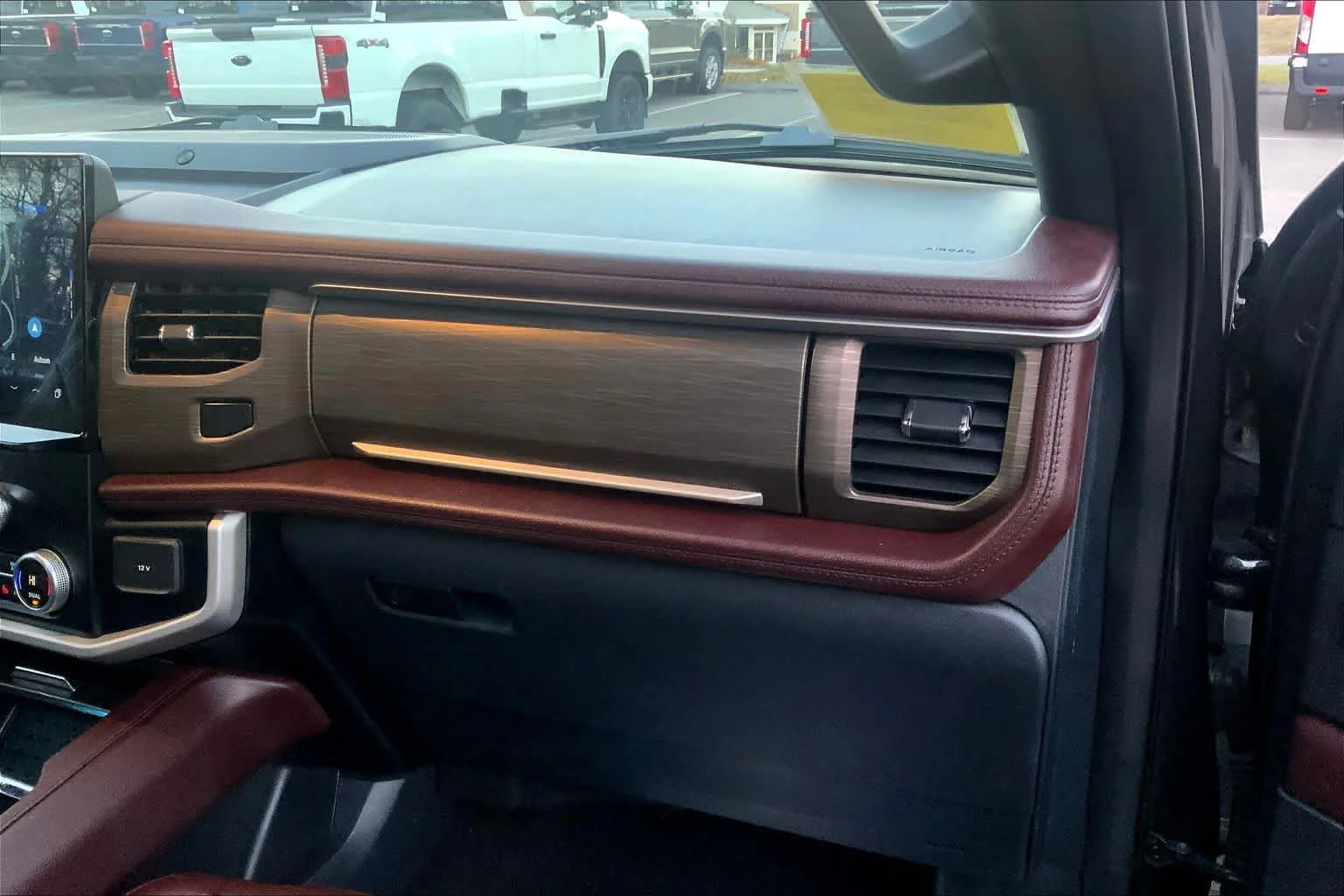 Used 2023 Dark Matter Metallic Ford Limited image 19