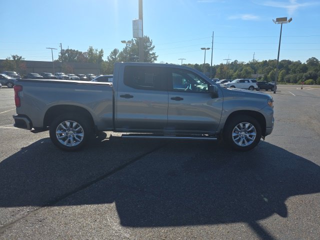 Used 2025 Gray Chevrolet Custom image 2