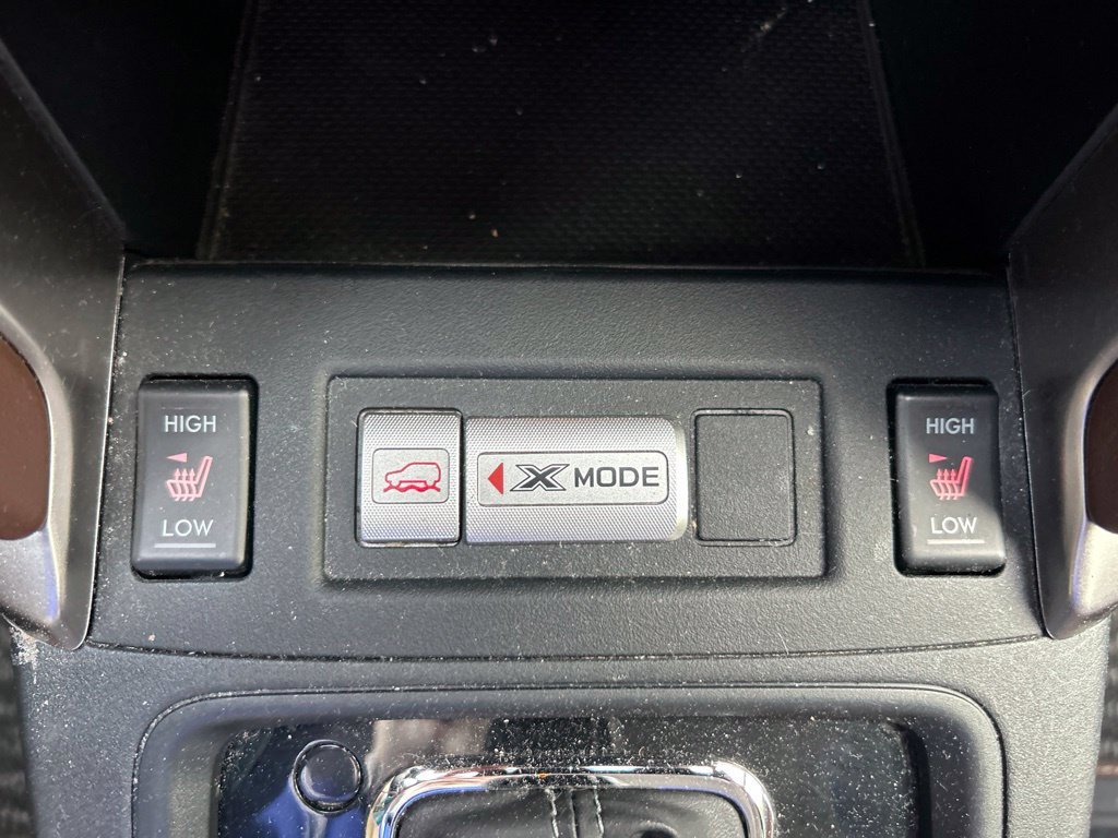 Used 2018 Gray Subaru 2.5i Touring image 21