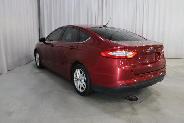 Used 2014 Red Ford SE image 26