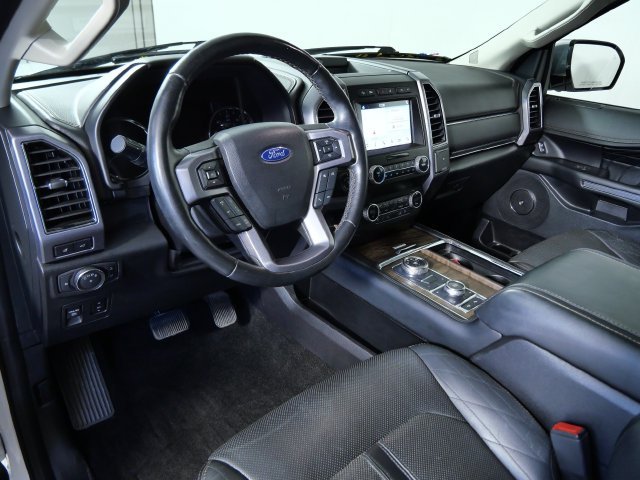 Used 2019 White Ford Platinum image 3