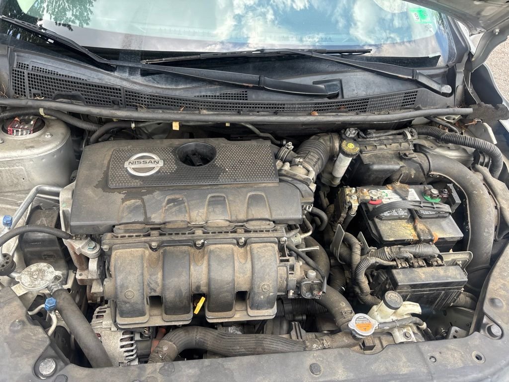 Used 2015 Silver Nissan S image 34
