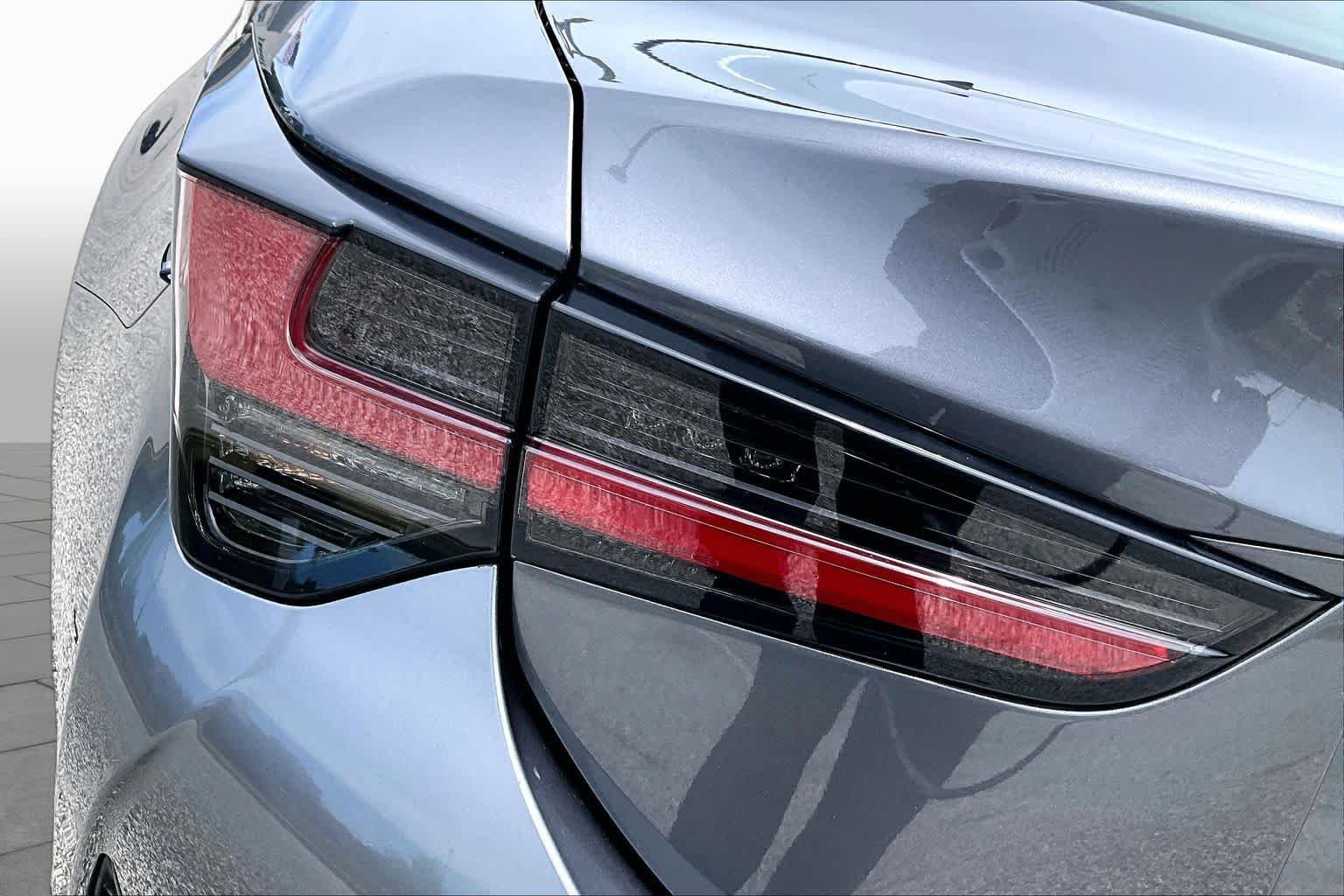 Used 2019 Nebula Gray Pearl Lexus  image 29