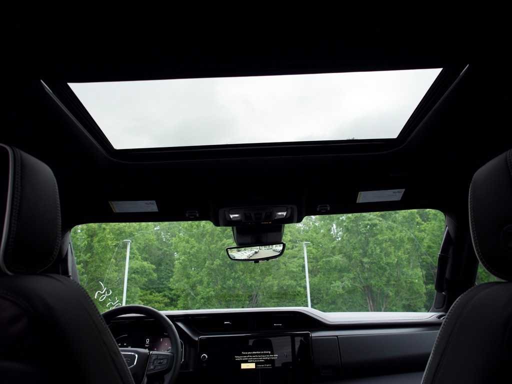 2026 GMC Sierra 1500 AT4X - Photo 23