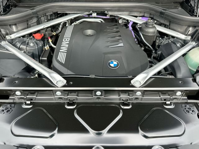 New 2026 Gray BMW sDrive40i image 25