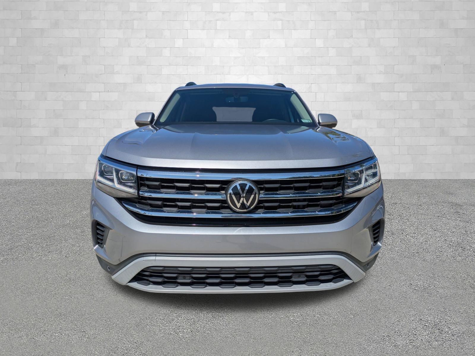 2022 Volkswagen Atlas SE w/Tech - Photo 6