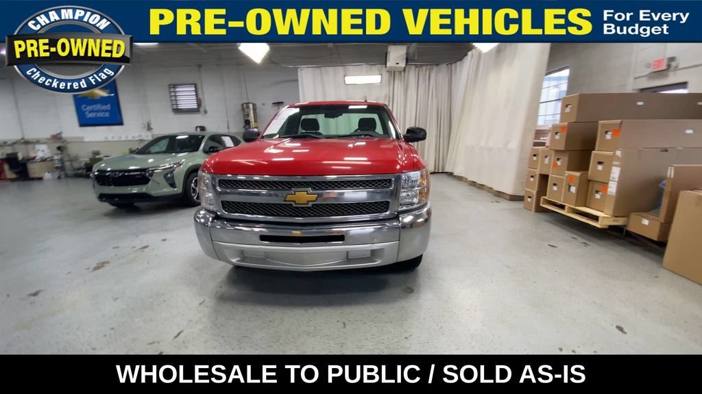 Used 2012 VICTORY RED Chevrolet Work Truck image 7