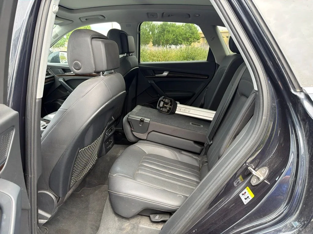 Used 2019 Moonlight Blue Metallic Audi 2.0T Premium Plus image 11