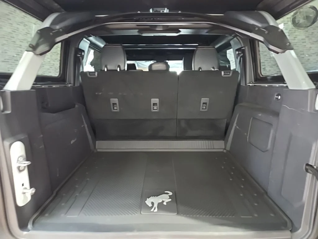 Used 2023 Gray Ford Raptor image 13
