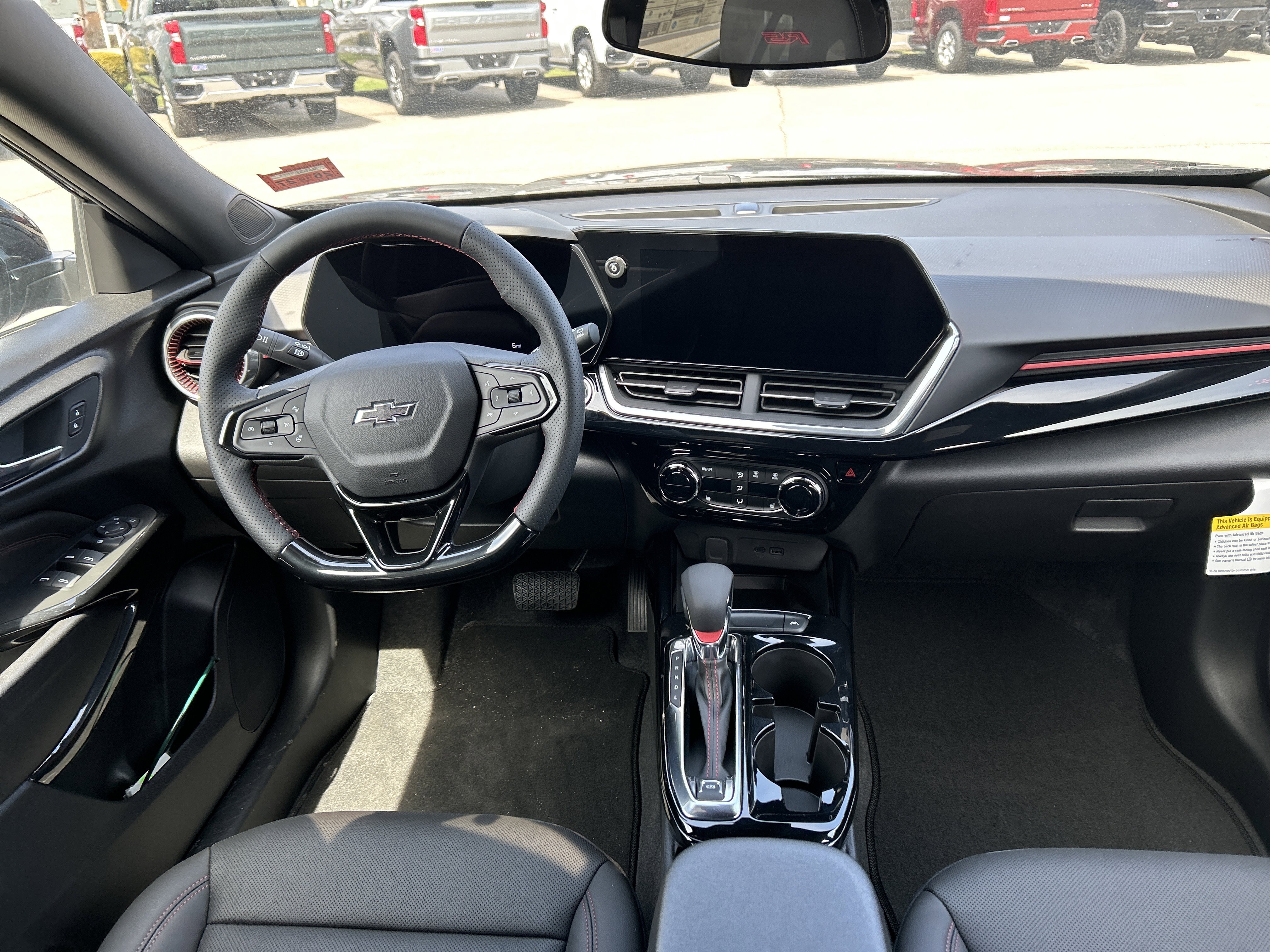 2026 Chevrolet Trax RS - Photo 8