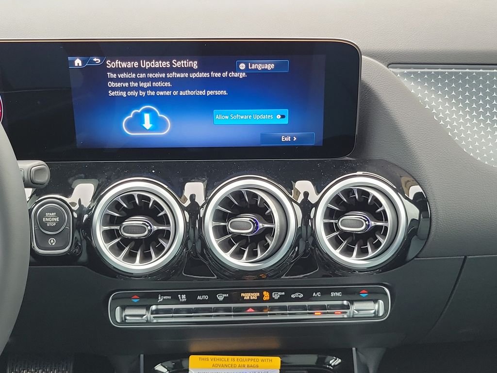 New 2026 Mountain Grey Metallic Mercedes-Benz GLA 250 image 14