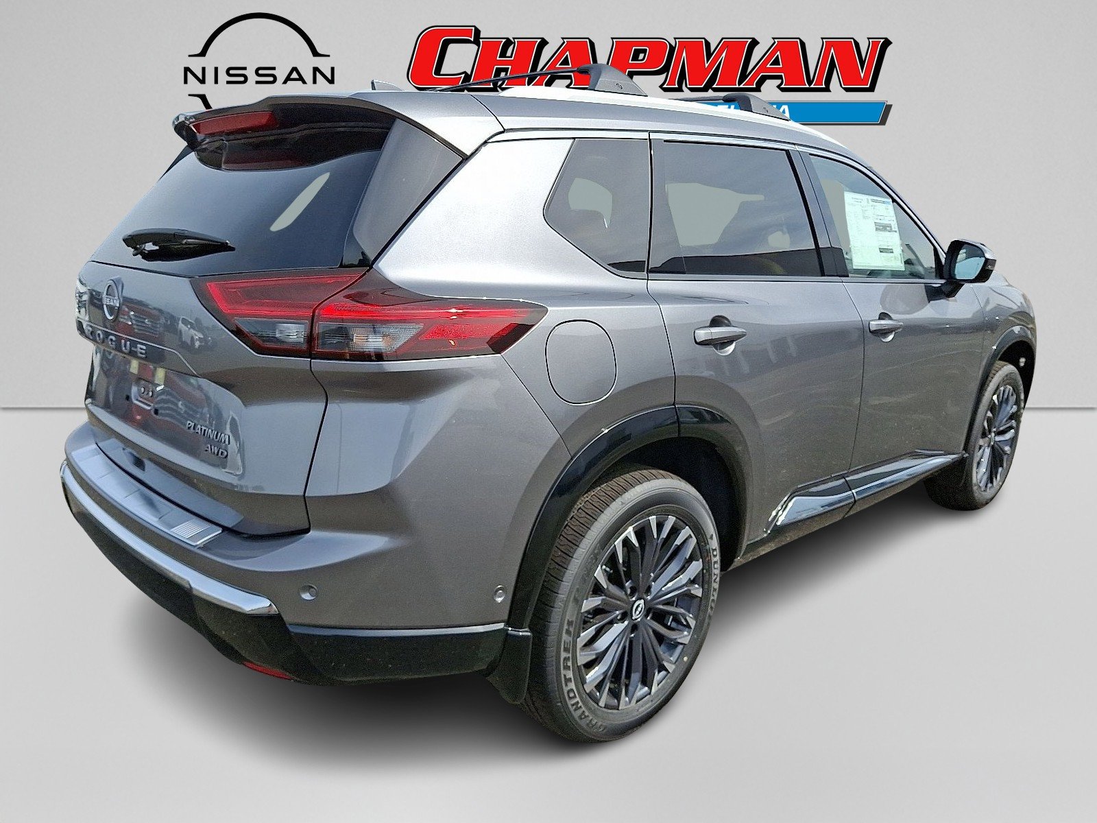 2026 Nissan Rogue Platinum photo 3