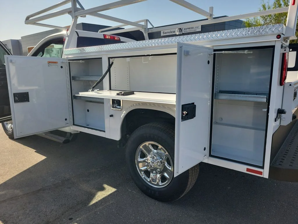 New 2026 Bright White Clear-Coat Exterior Paint RAM Tradesman image 24