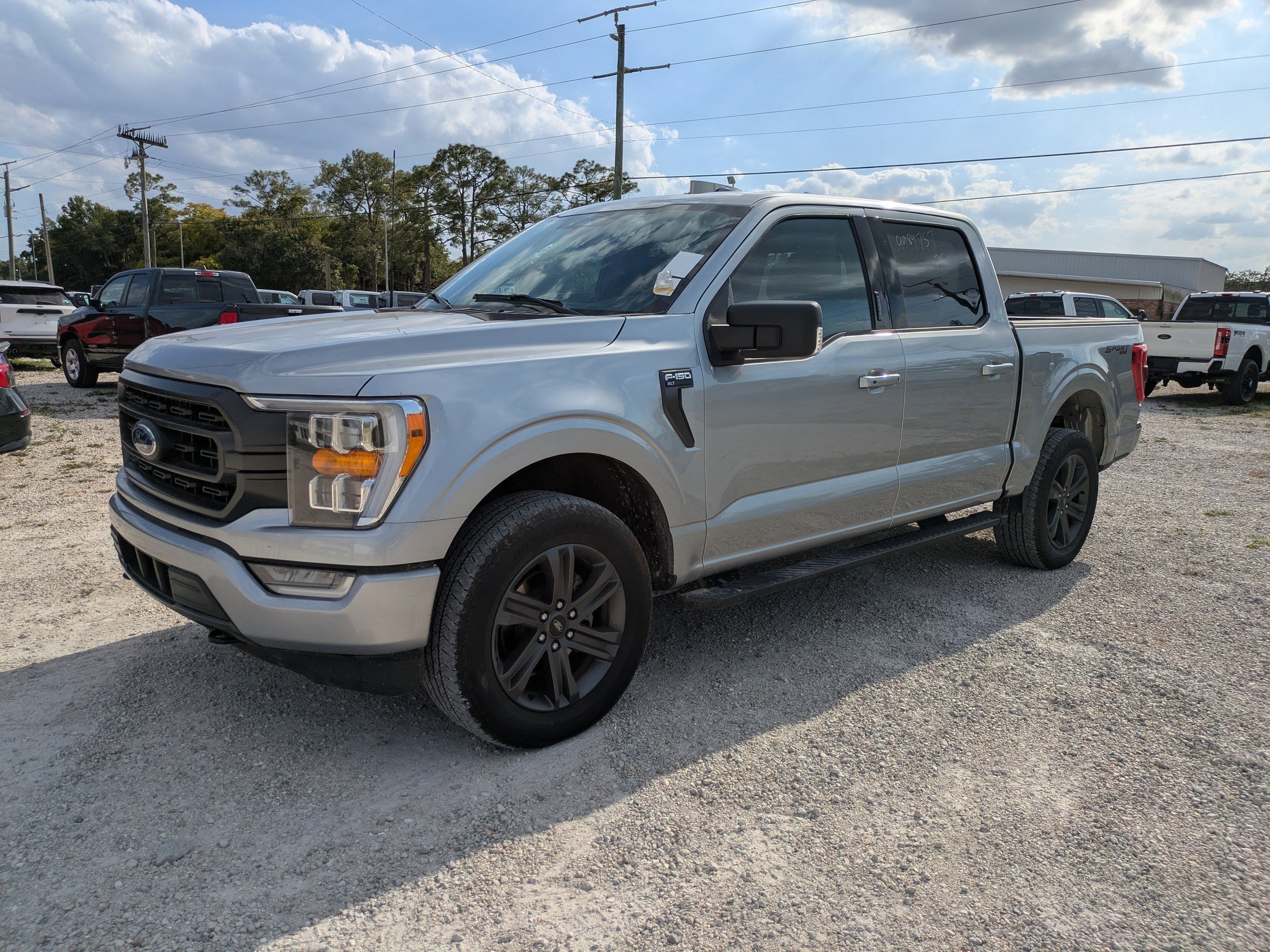 Used 2023  Ford XLT image 7