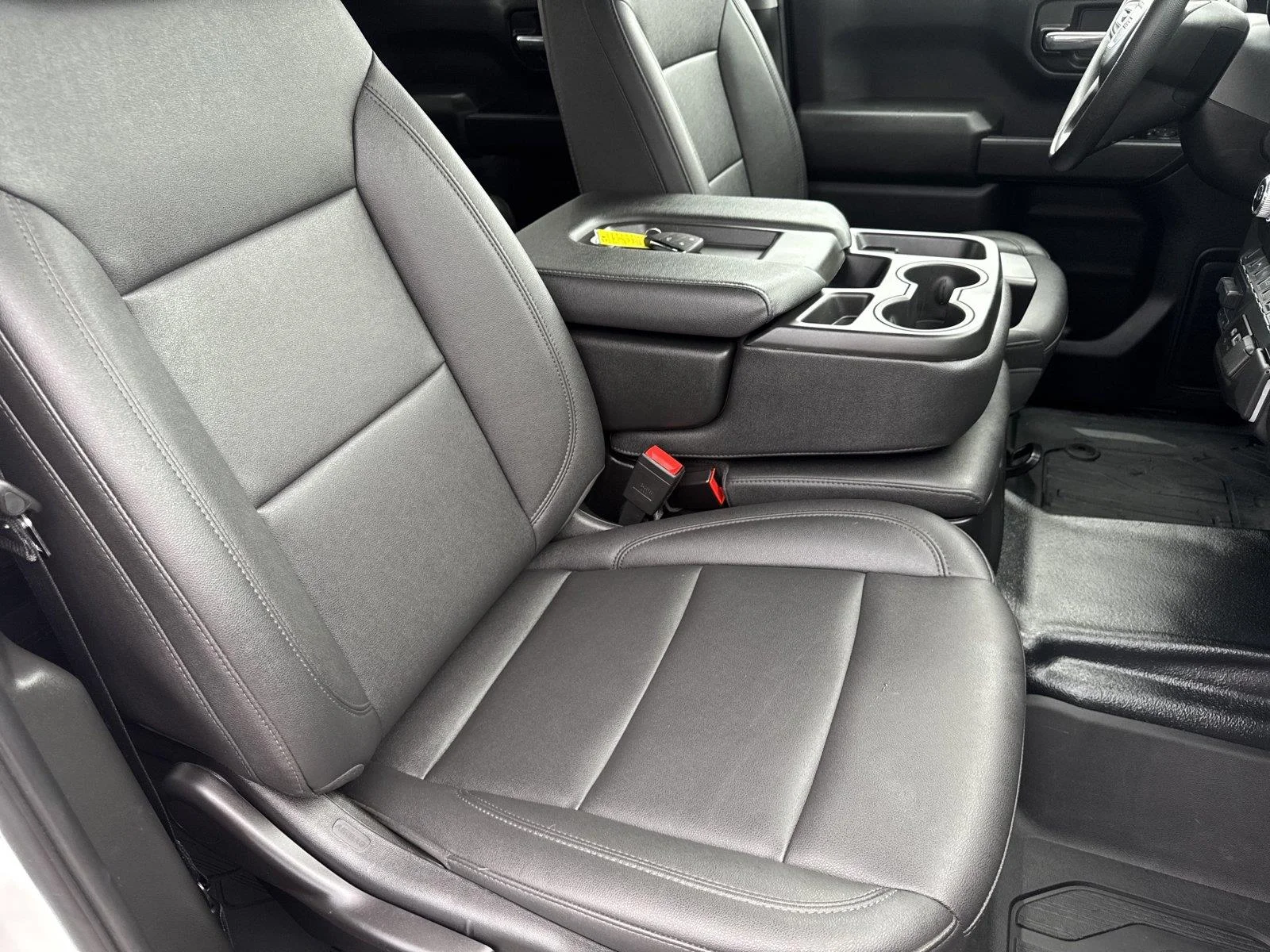 Used 2025 Summit White GMC Pro image 34