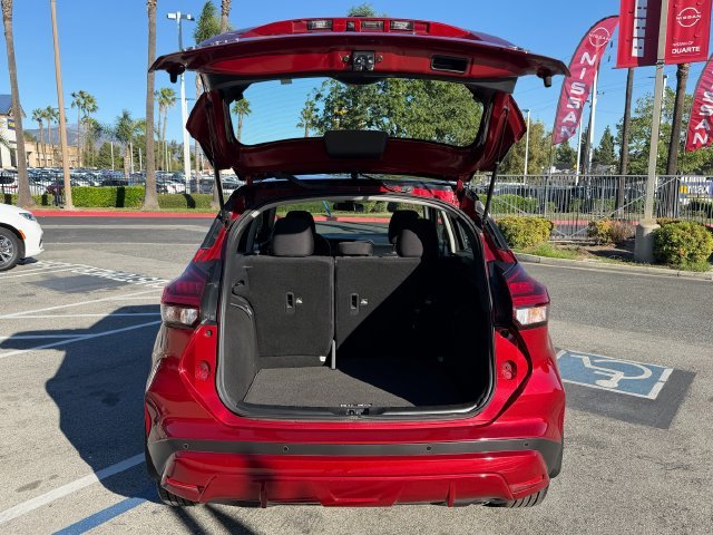 Used 2023 Red Nissan SV image 7
