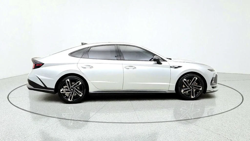 Used 2024 Aero Silver Hyundai N Line 2.5T image 4