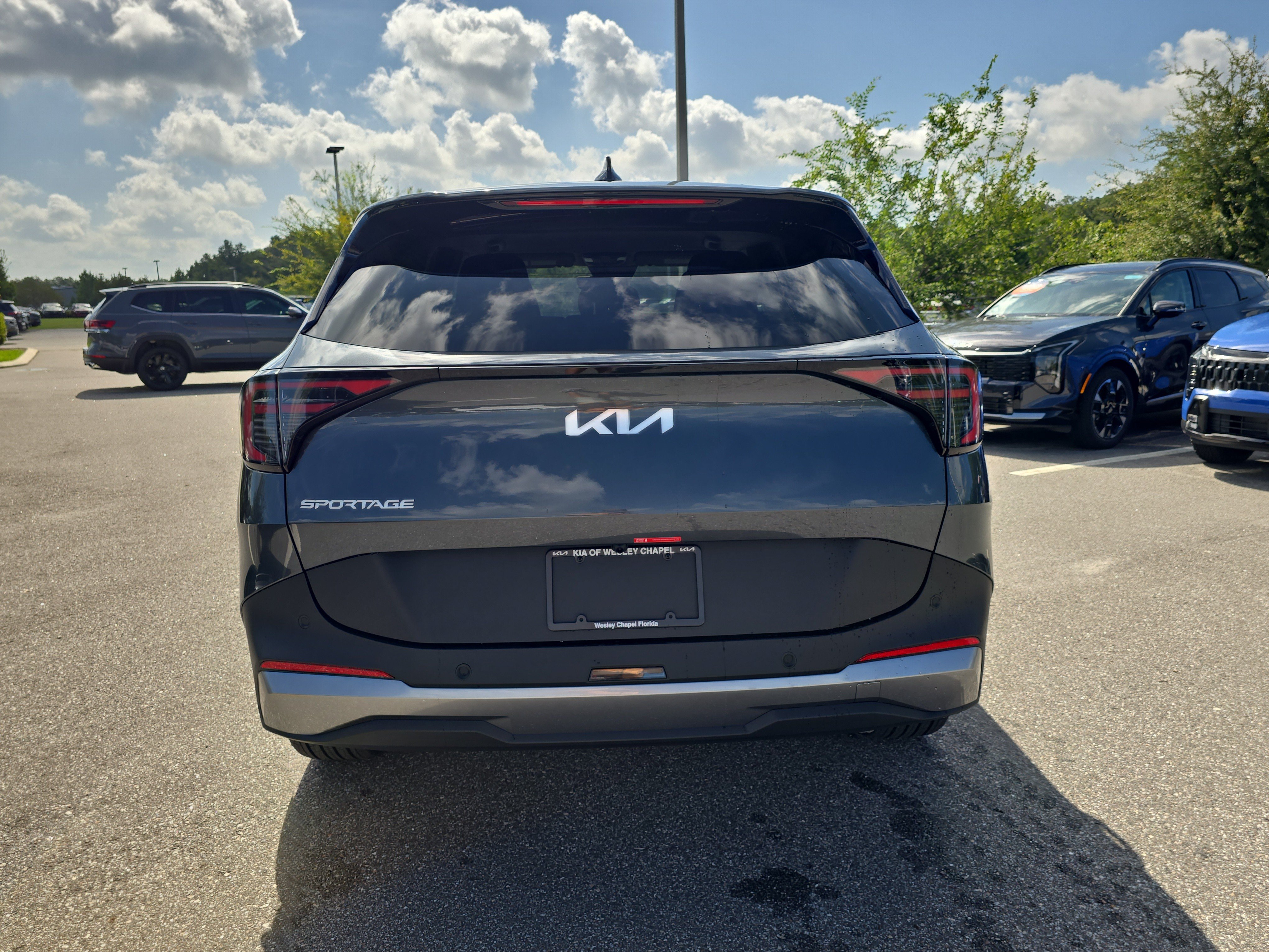 New 2026 Gravity Gray Kia EX image 7