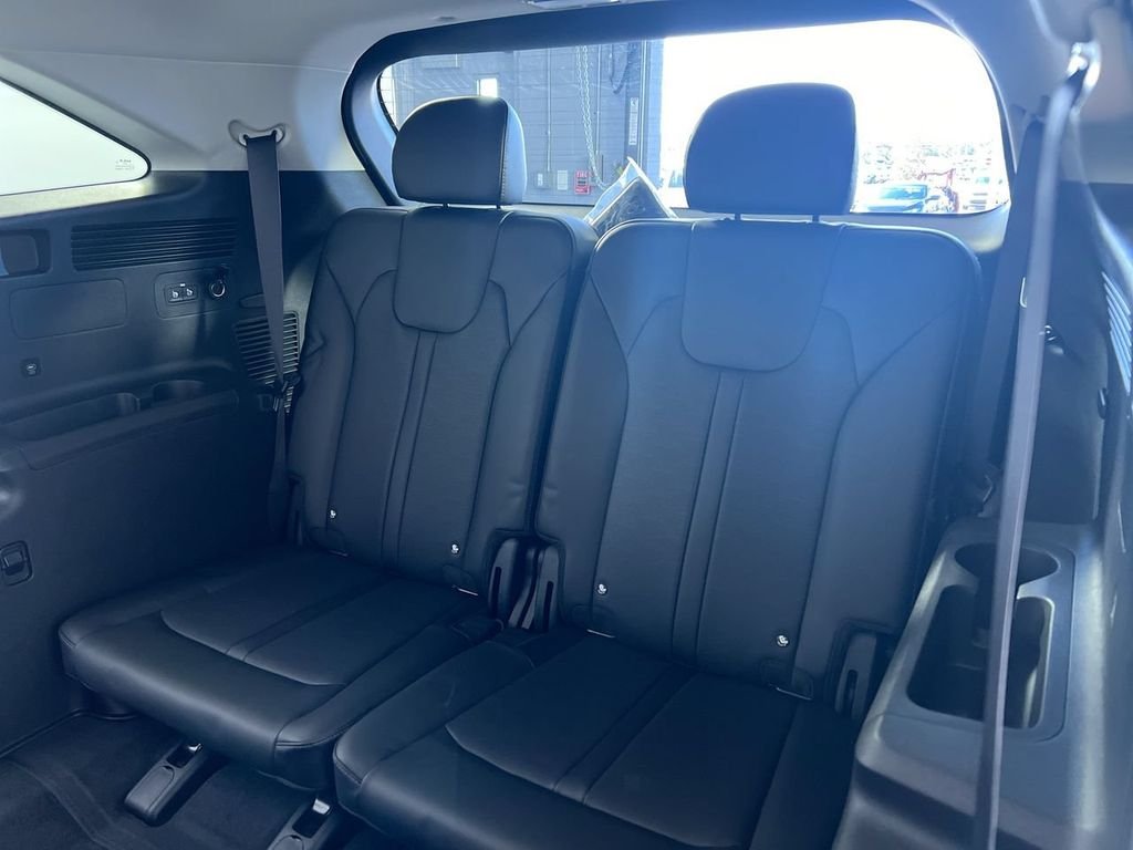 New 2026 Glacial White Pearl Kia S image 29