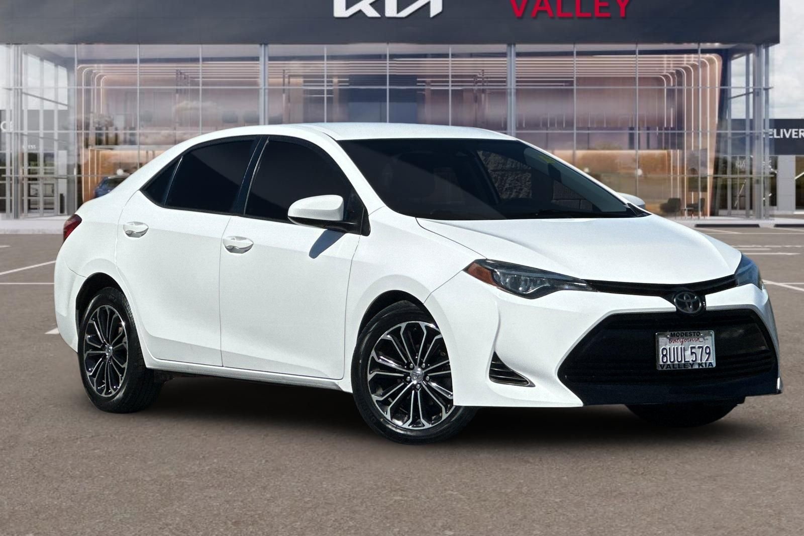 Used 2019 Toyota Corolla LE with VIN 2T1BURHE7KC240639 for sale in Modesto, CA