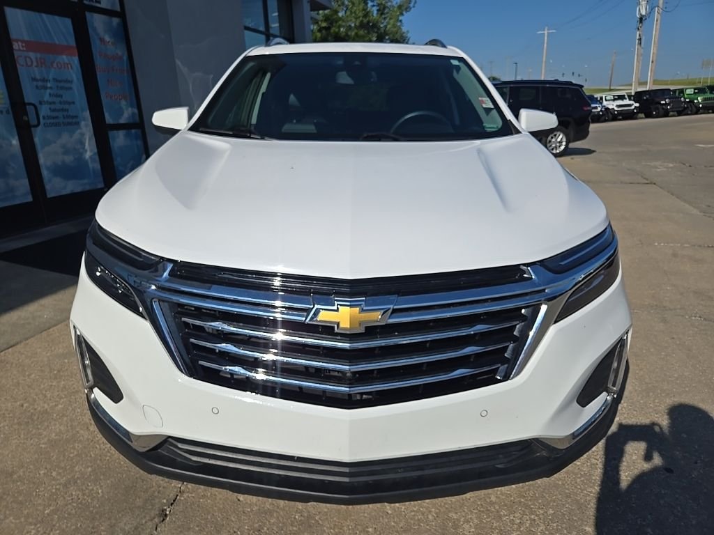 Used 2023 White Chevrolet Premier image 15