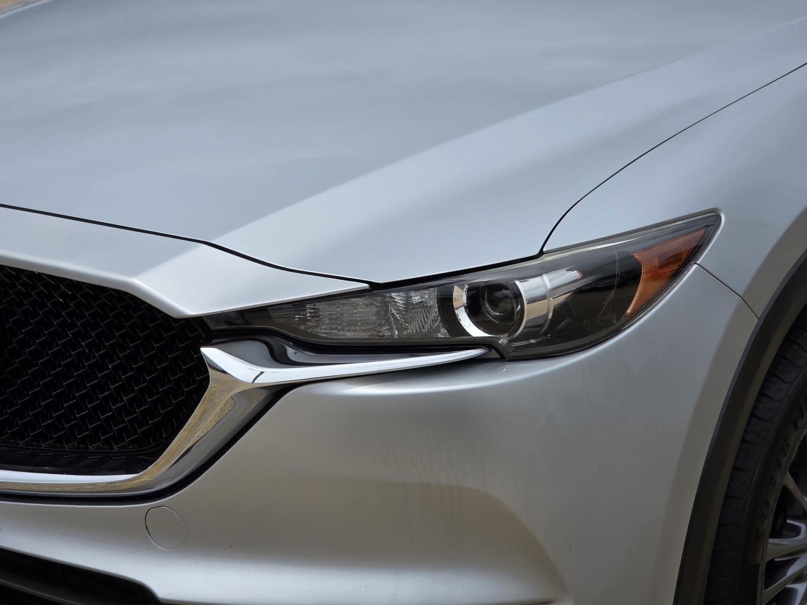 Used 2020 Sonic Silver Metallic Mazda Touring image 8