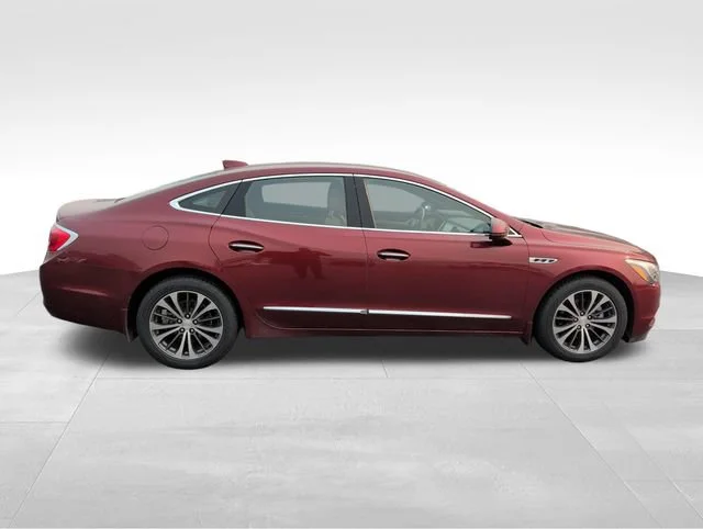 Used 2017 CRIMSON RED TINTCOAT Buick Essence image 7