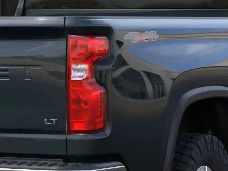 Used 2026 Cypress Gray Chevrolet LT image 17