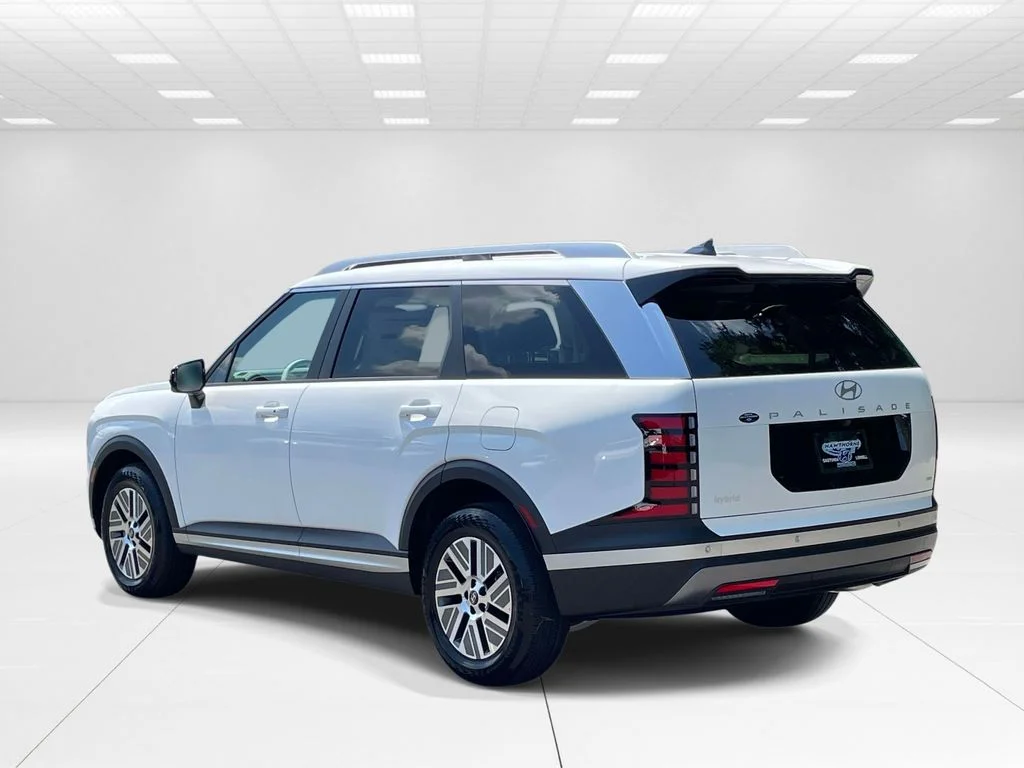 New 2026 White Hyundai SEL image 4