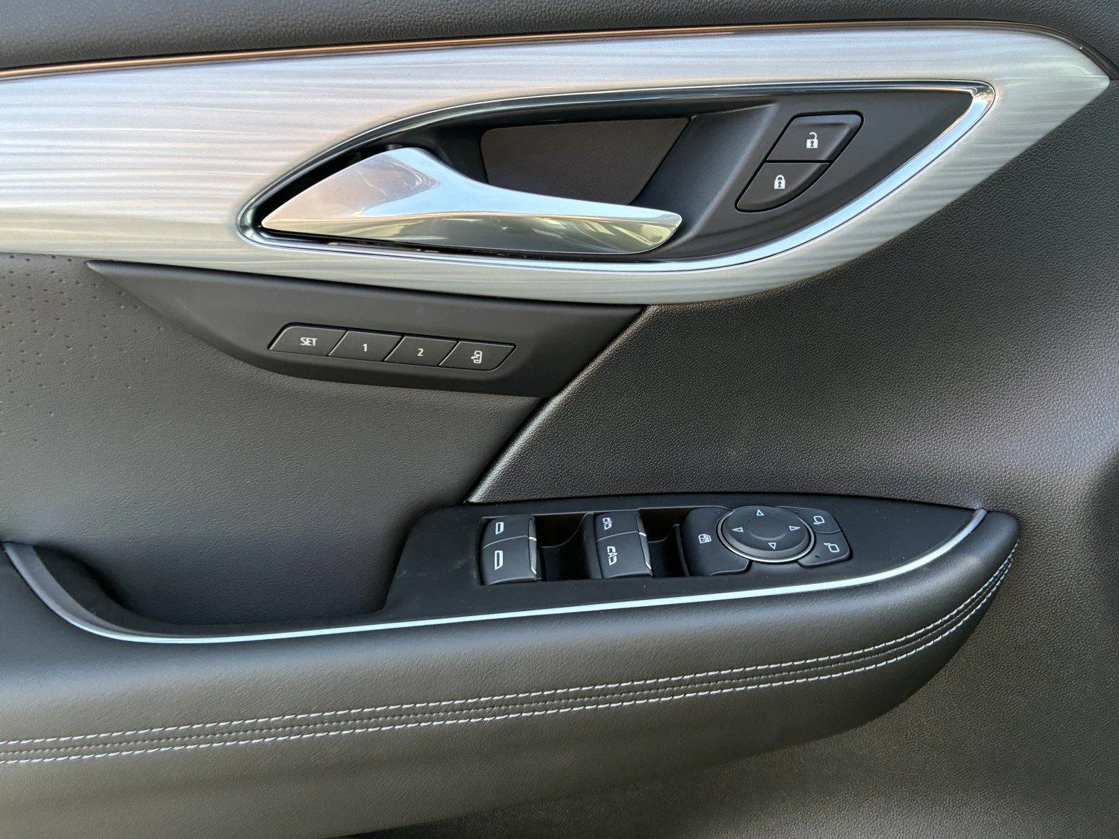 2026 Buick Envision Avenir - Photo 19