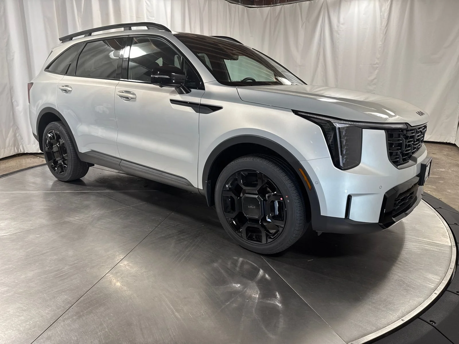 New 2026 Ivory Kia X-Line SX Prestige image 10