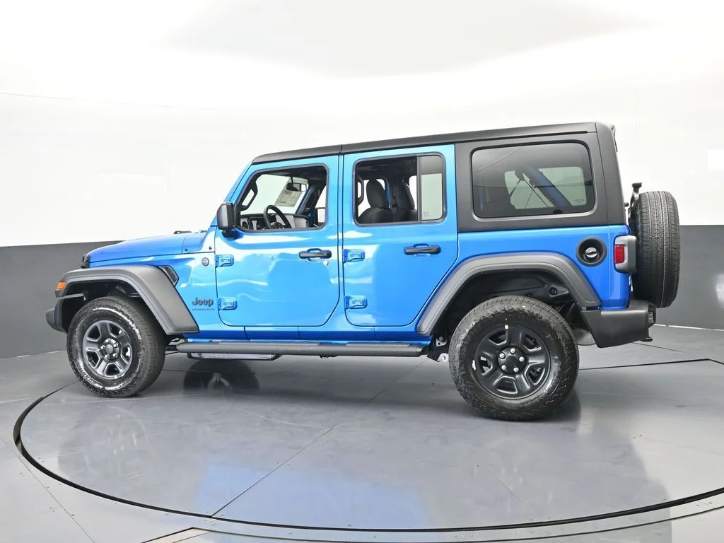 New 2026 Hydro Blue Pearl-Coat Exterior Paint Jeep Sport image 3