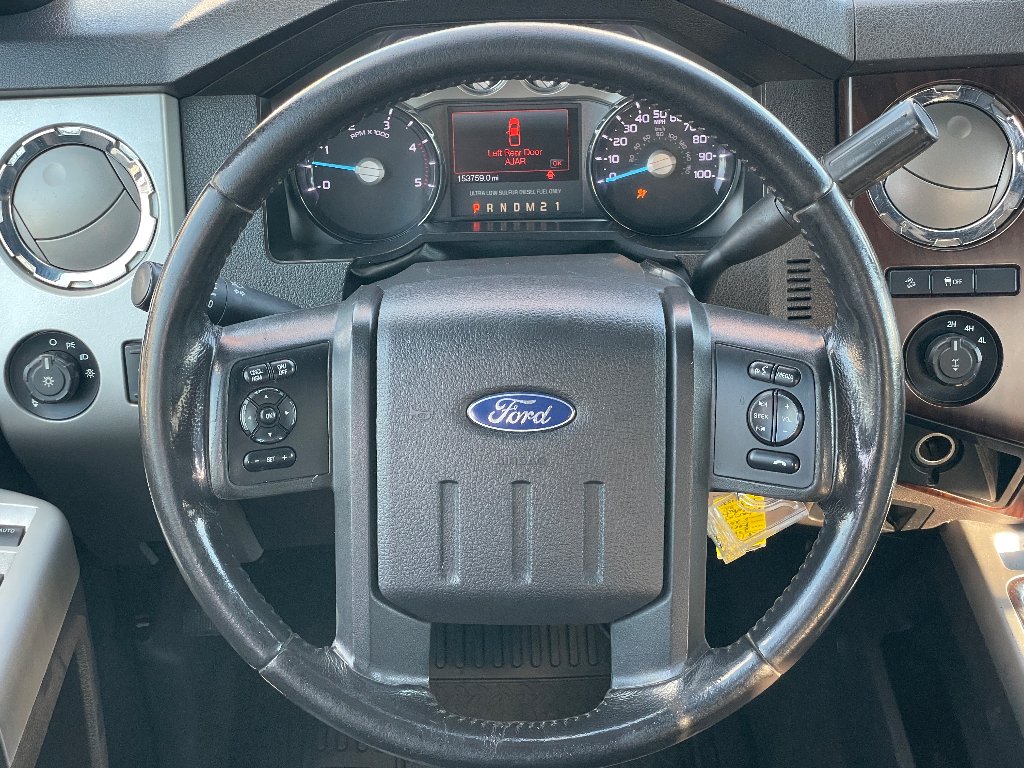Used 2014 White Platinum Metallic Tri-Coat Ford Lariat image 5