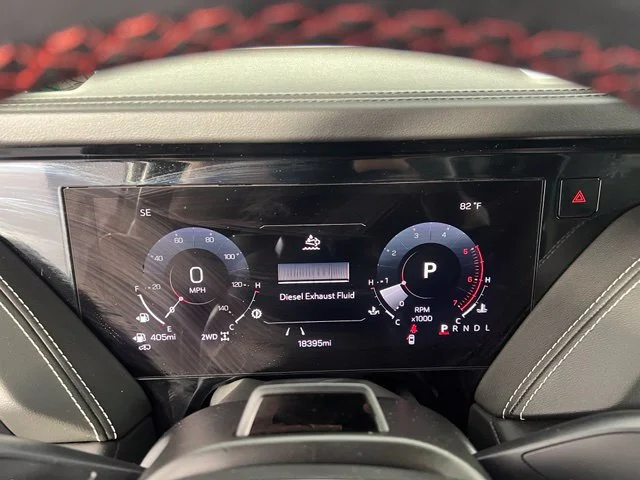 2025 GMC Yukon AT4 Ultimate - Photo 24