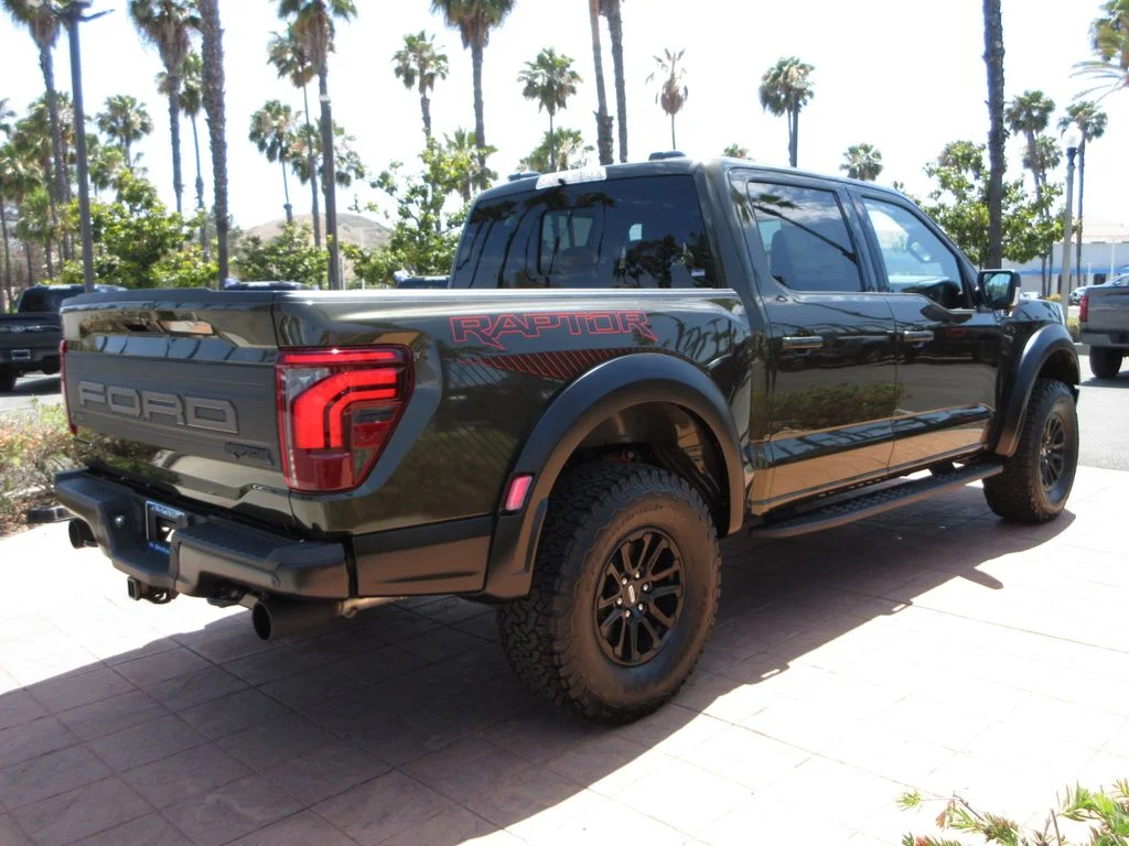 New 2026 Shelter Green Ford Raptor image 4